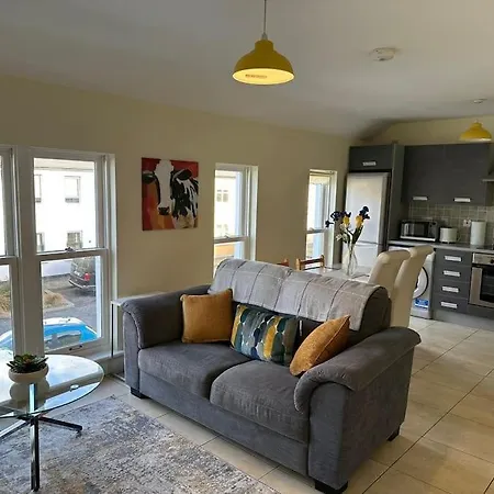 Town Centre דירה